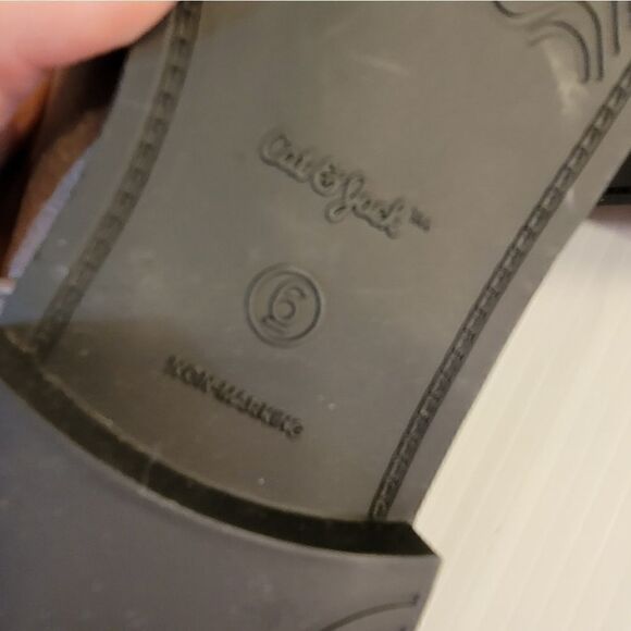 Cat & Jack Big Girl Pewter Zip up Booties sz 6 - Picture 8 of 10